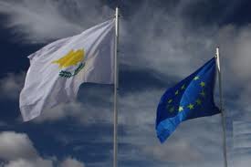 “Καταστροφική πιθανή χρεωκοπία στην Κύπρο”