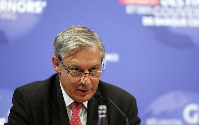 “Κανένας δεν θέλει την Κύπρο εκτός €”