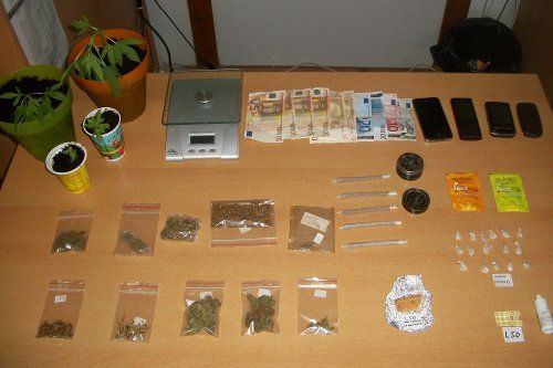 DJ βαποράκια με παραισθησιογόνα στο καρναβάλι