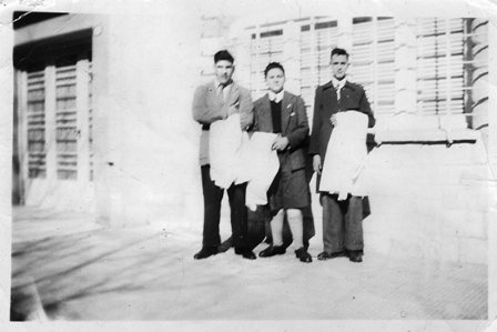 ΦΩΤΟ-Το άγνωστο πρόσωπο του Πάπα Φραγκίσκου