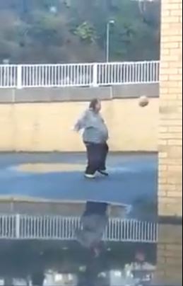 ΒΙΝΤΕΟ: Πολλά κιλά… μπάλα