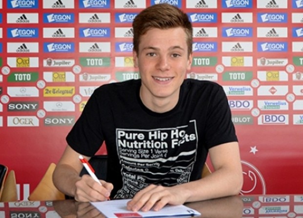 Ένα Ελληνόπουλο στον Άγιαξ