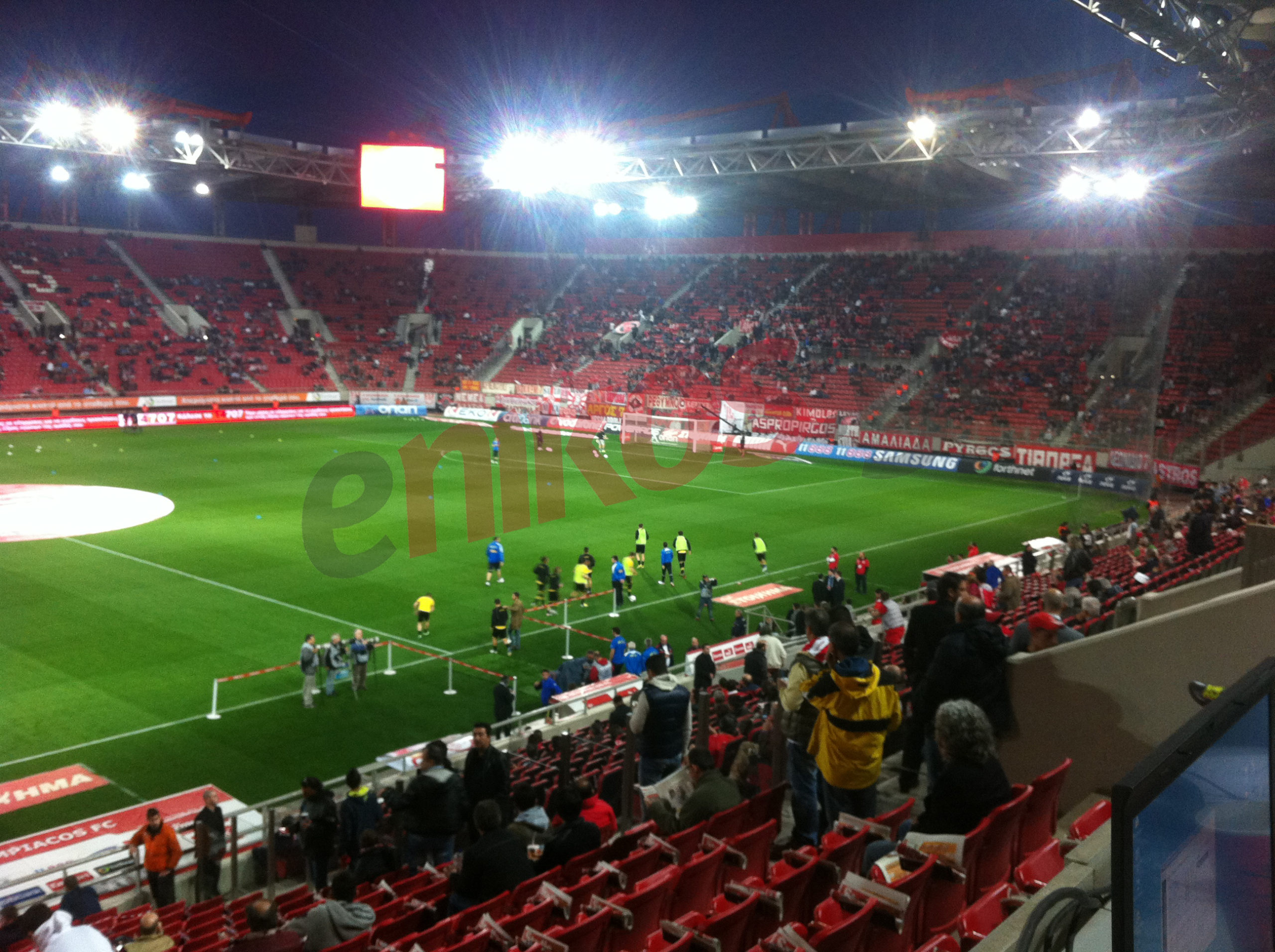 ΦΩΤΟ-Λίγο πριν από την έναρξη του αγώνα Ολυμπιακός – ΑΕΚ