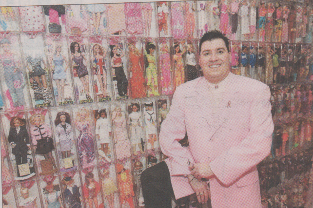 O μεγαλύτερος συλλέκτης Barbie