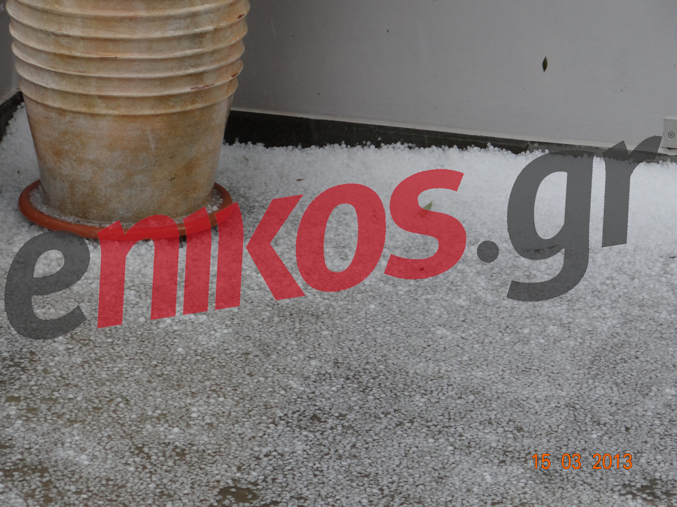 ΦΩΤΟ-Χαλάζι στη Λευκάδα