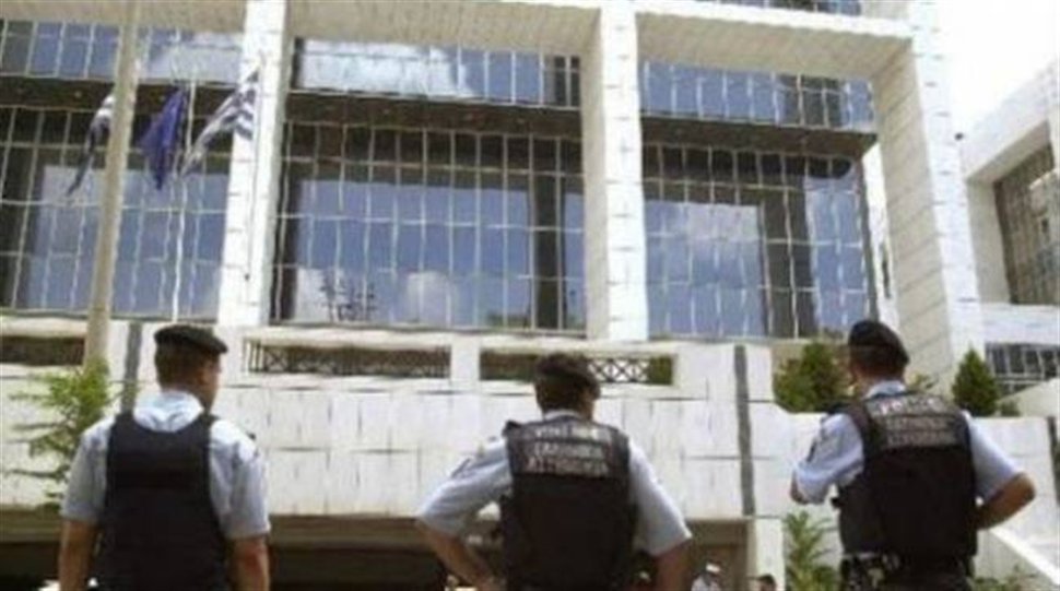 Τώρα-Κλειστή η Λ. Αλεξάνδρας