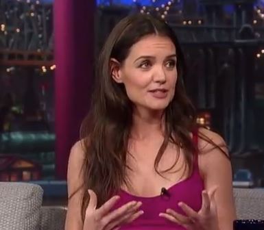 Χολμς: “Είμαι “ανοιχτή” στο θέμα παιδί”