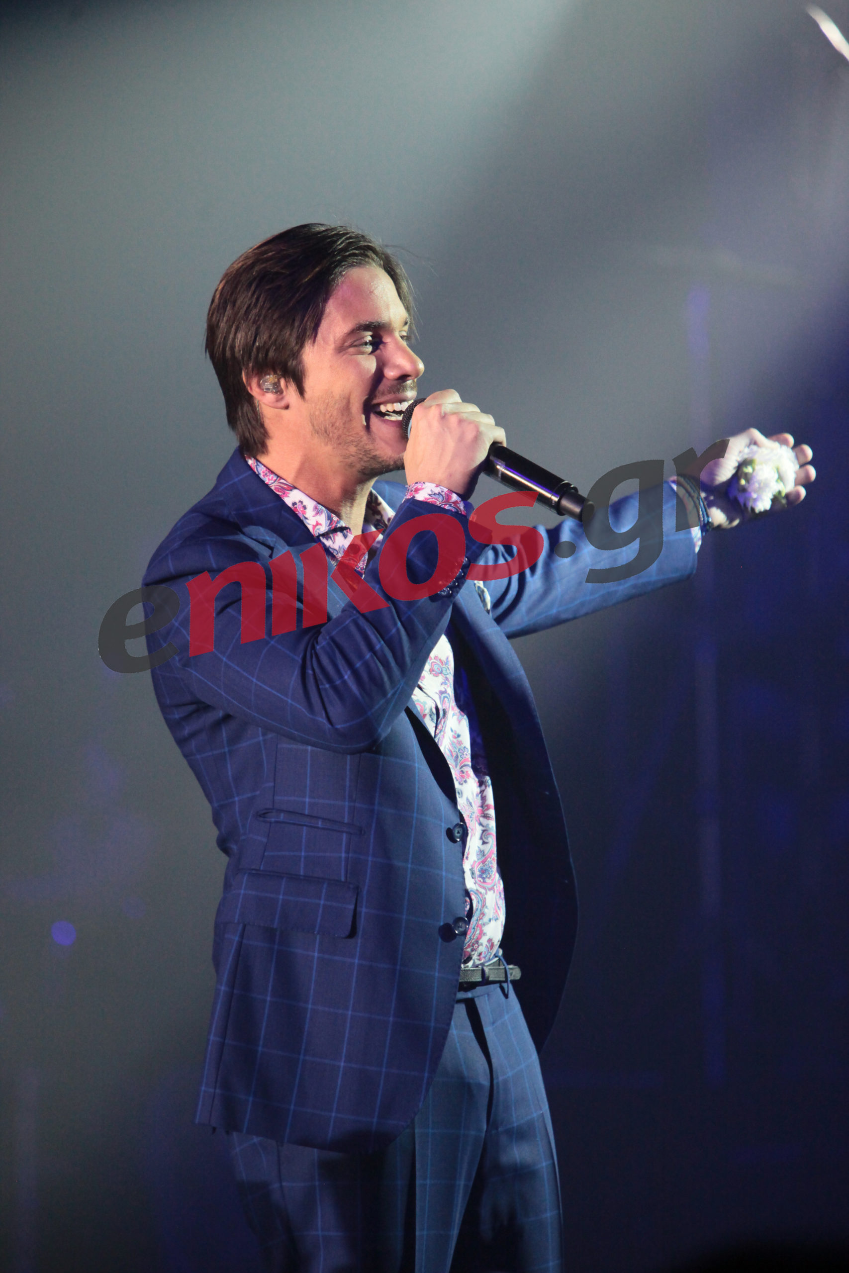 ΦΩΤΟ – Στην πρεμιέρα του Οικονομόπουλου