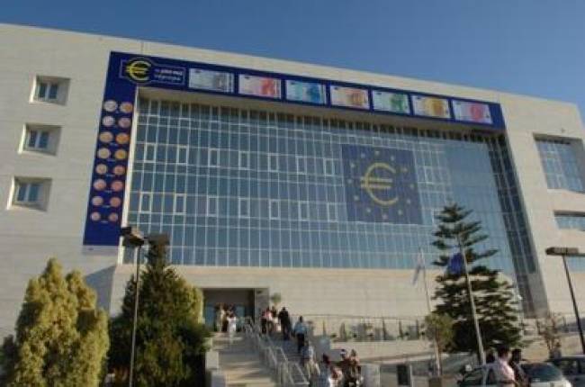 Ζητείται η λίστα με όσους έβγαλαν λεφτά εκτός Κύπρου