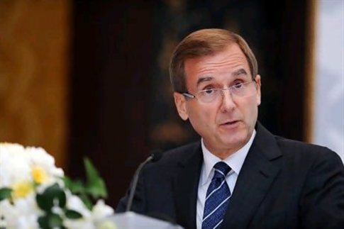 Αιφνίδια παραίτηση Κόστερ