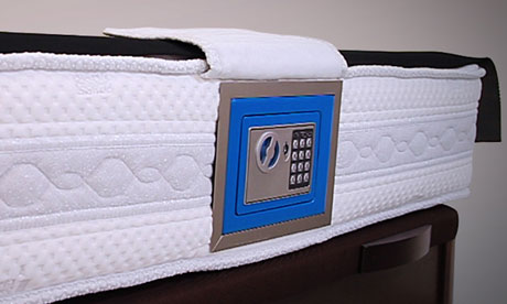 ΒΙΝΤΕΟ-Αυτό είναι το στρώμα-χρηματοκιβώτιο