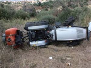 Τον σκότωσε το τρακτέρ του