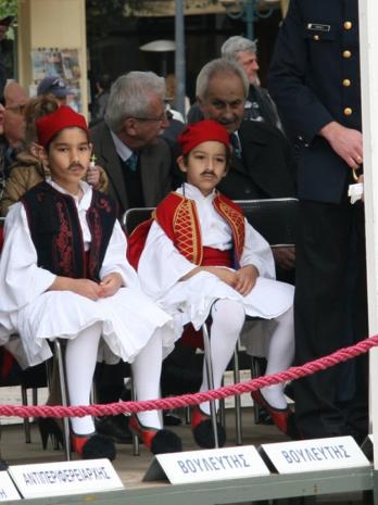 Παιδιά σε ρόλους …βουλευτών