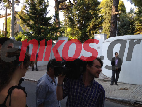 Η σύσκεψη στον οικεία του πρωθυπουργού