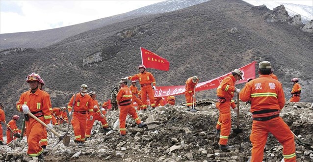 Θιβέτ: Δεν υπάρχουν ελπίδες για επιζώντες