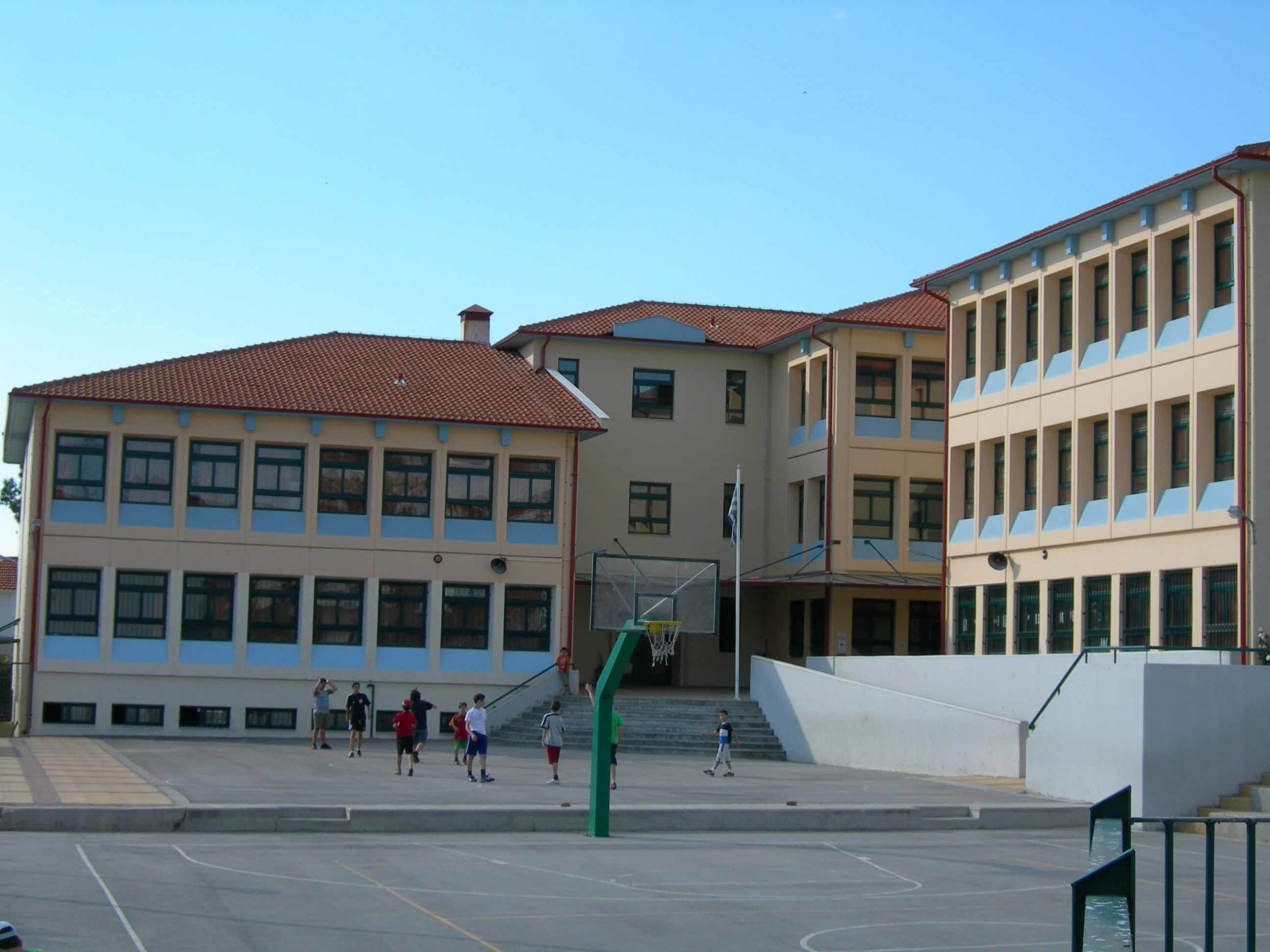 Εισαγγελέας σε σχολεία της Θεσσαλονίκης
