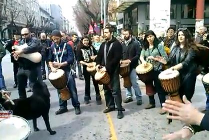 ΒΙΝΤΕΟ-Μουσική στην πορεία για τα μεταλλεία