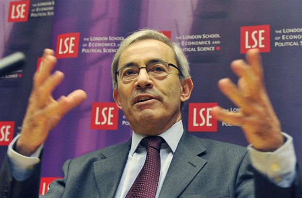 Πισσαρίδης: Χειρότερα χωρίς το “κούρεμα”