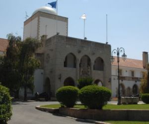 Κύπρος-Η Τρόικα στο Προεδρικό