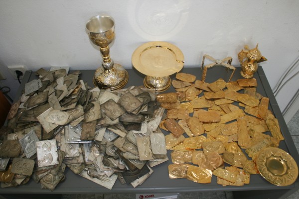 Η σπείρα που λήστευε εκκλησίες