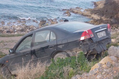 Το χάρο με τα μάτια του είδε οδηγός