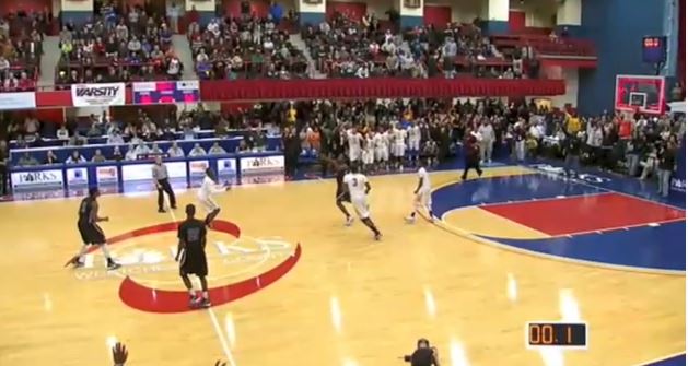 ΒΙΝΤΕΟ-Απίστευτο φινάλε σε αγώνα μπάσκετ