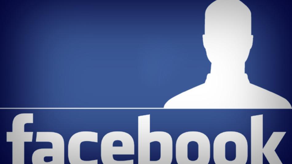 Το facebook “αποκαλύπτει” προσωπικά στοιχεία