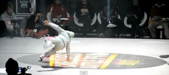 BINTEO – 6χρονη χορεύει break dance