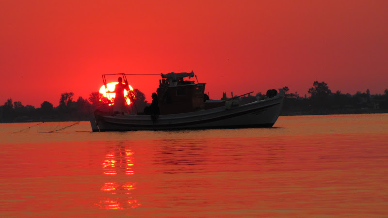 Βόνιτσα:Νεκρός ψαράς από κεραυνό
