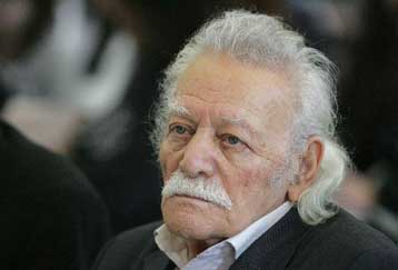 Πήρε εξιτήριο ο Μανώλης Γλέζος