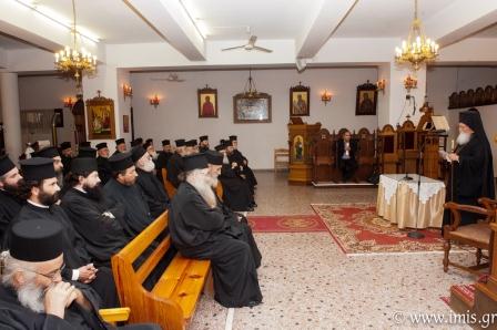 Παρίστανε τον υπάλληλο της Μητρόπολης