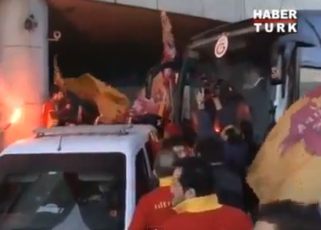 ΒΙΝΤΕΟ-“Κάηκε” το αεροδρόμιο της Πόλης