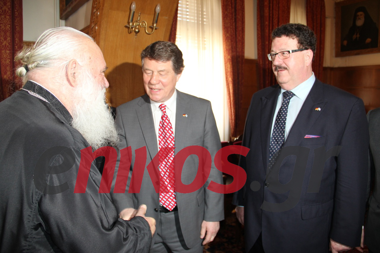 ΦΩΤΟ-Ρεχάγκελ και Φούχτελ στον Αρχιεπίσκοπο