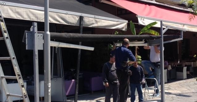 Απέσυραν παράνομες κατασκευές