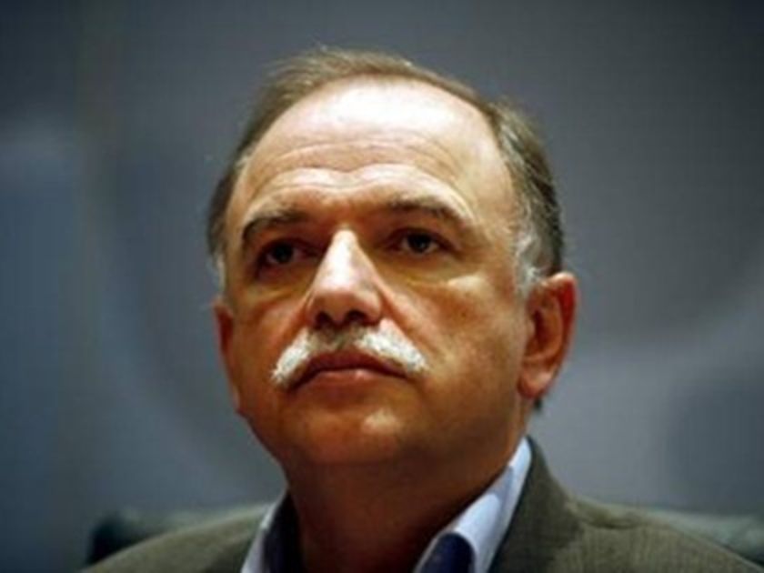 Παπαδημούλης: Είμαστε εναντίον της πολιτικής πάση θυσία στο ευρώ