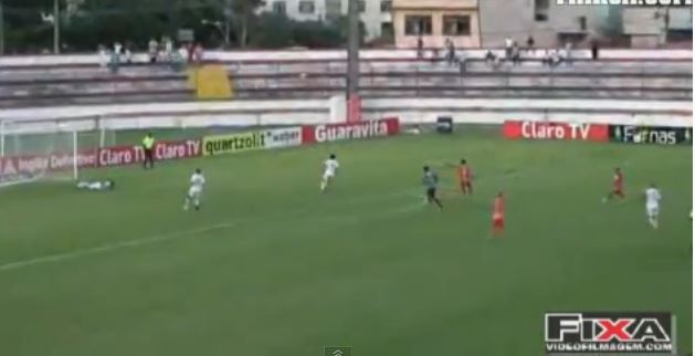 ΒΙΝΤΕΟ-Απέκρουσε και… τιμωρήθηκε