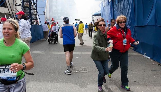 Φωτογραφίες από το σημείο της έκρηξης