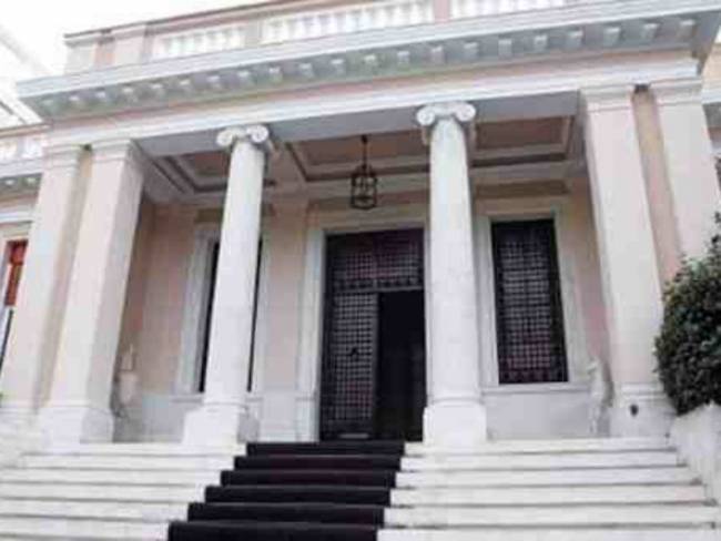 Τώρα – Στο Μαξίμου Μανιτάκης, Χατζηδάκης