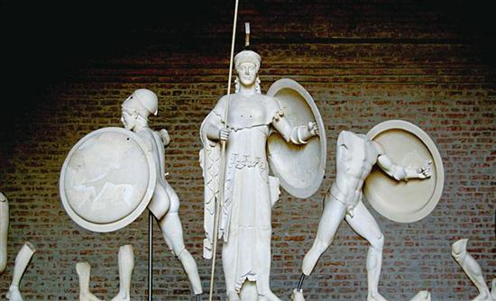 Η μεγάλη λεηλασία…