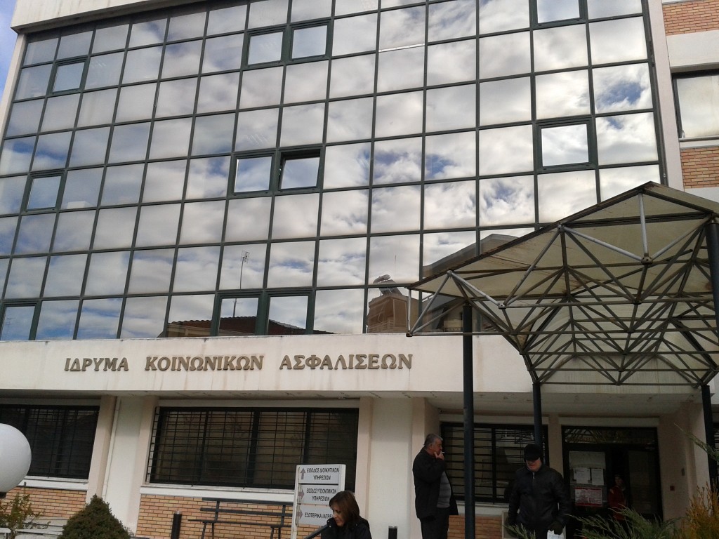 Σοβαρές ελλείψεις γιατρών στο ΙΚΑ Τρικάλων