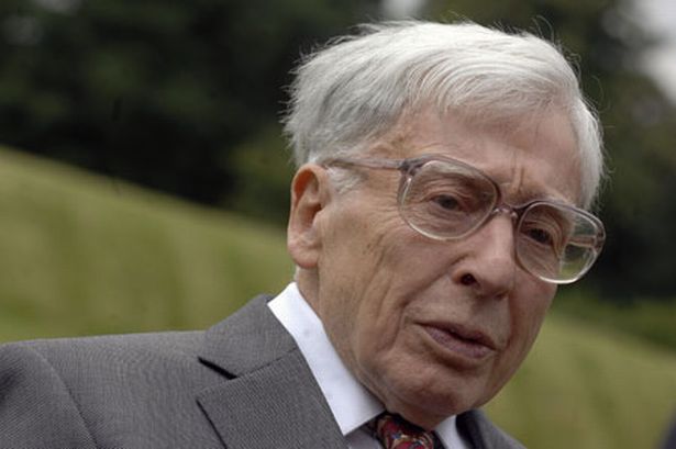 Πέθανε ο “πατέρας” του παιδιού του σωλήνα