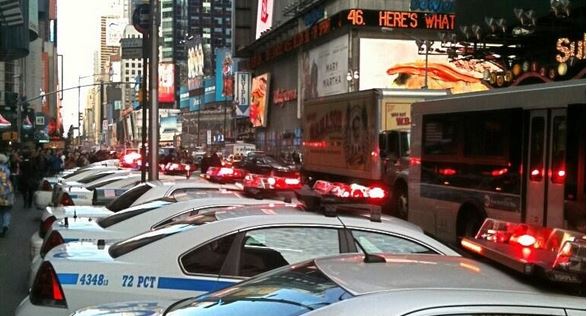 ΦΩΤΟ-Σε ετοιμότητα η αστυνομία στη Νέα Υόρκη