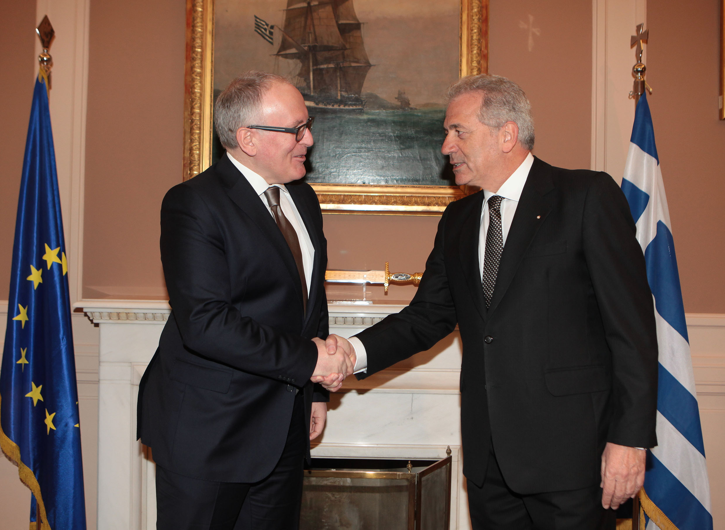 ΦΩΤΟ-Η συνάντηση Αβραμόπουλου με τον Ολλανδό ΥΠΕΞ