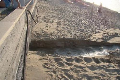 Βούρκος σε παραλία του Ρεθύμνου