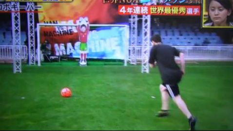 ΒΙΝΤΕΟ-Μέσι-ρομπότ, σημειώσατε «Χ»