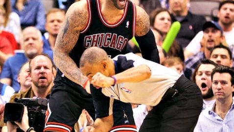 ΒΙΝΤΕΟ-Έριξε γροθιά σε διαιτητή