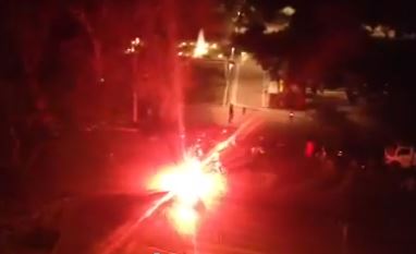 ΒΙΝΤΕΟ-Ποδηλατάδα με πυρσούς στη Θεσσαλονίκη