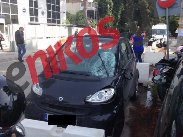 ΦΩΤΟ-Με αυτό το ιχ παρέσυρε την τροχονόμο