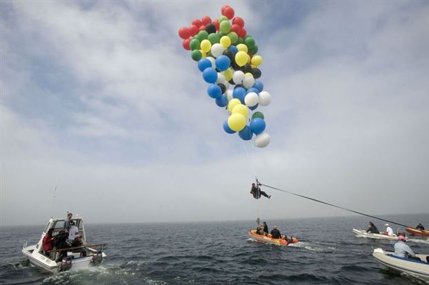 Με μπαλόνια επάνω από τον Ατλαντικό