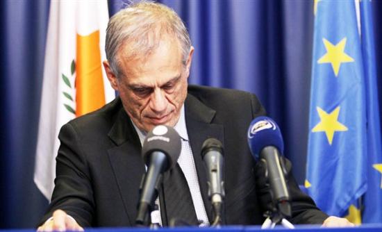 Το παρασκήνιο της παραίτησης Σαρρή